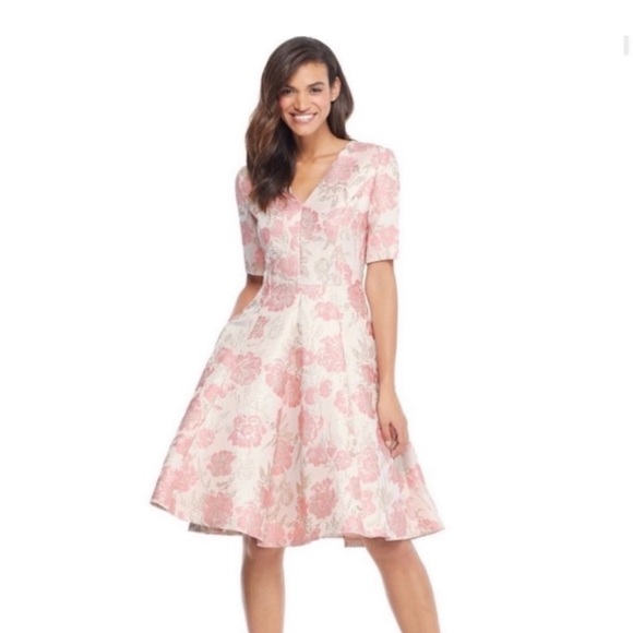 Gal Meets Glam Pink Jacquard Adair Dress 2 - Picture 8 of 12